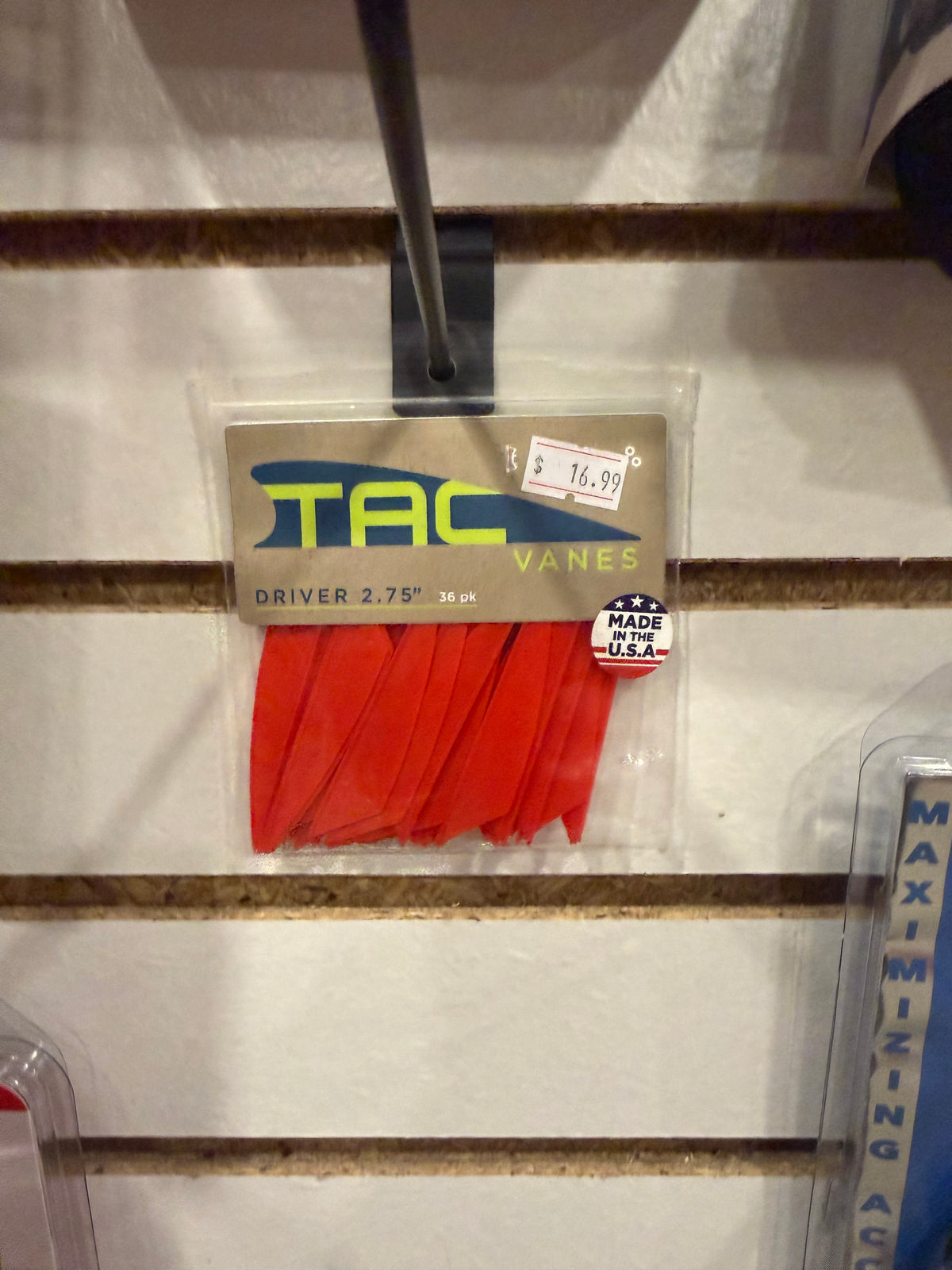 Tac Vanes Driver 2.75 Red Pack of 36
